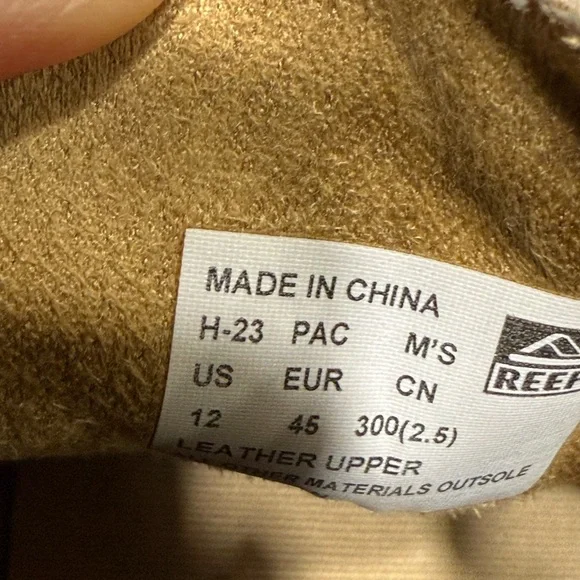 Reef Men's Chukka Boots in Tan Suede SZ 12–Box13